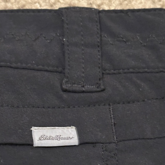 Eddie Bauer Women’s Roll Tab Hem Capri Ankle-Length Pants Black Size 12 - Picture 9 of 10